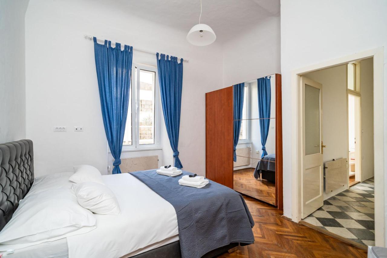 Laus I , In Old Town Apartment Dubrovnik
